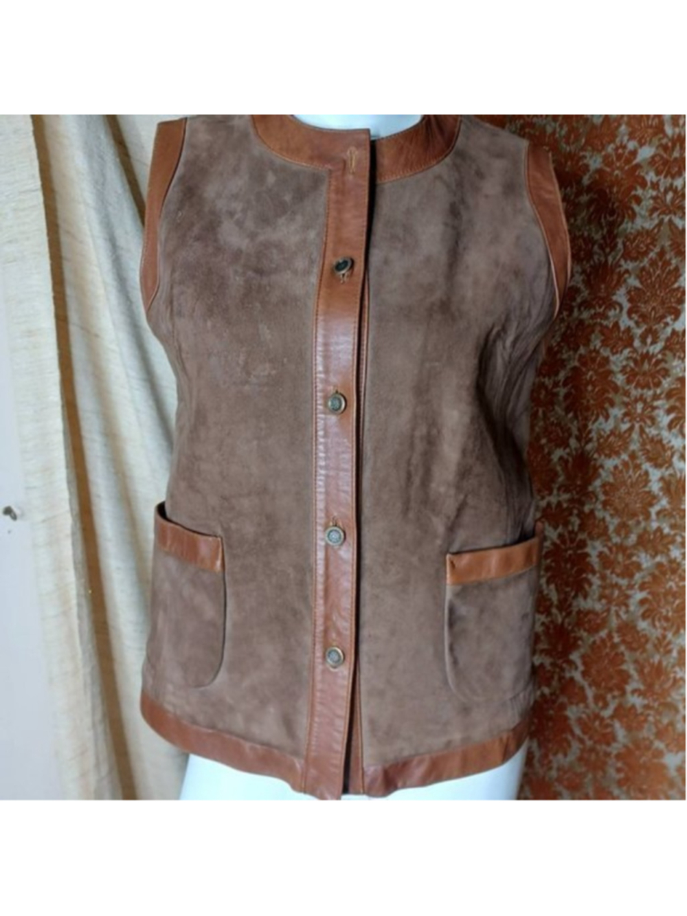 Vintage Victoria leather and sportswear‎ of Winnipeg Canada